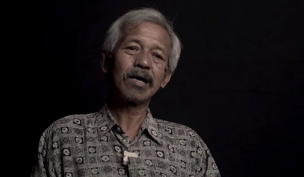 Seniman teater sekaligus pendiri Teater Gandrik, Susilo Nugroho atau Den Baguse Ngarso, meninggal dunia di rumahnya di Mantrijeron, Yogyakarta. Keluarga mengungkap kronologi penemuan jenazah, sementara Butet Kartaredjasa dan Hanung Bramantyo mengenang sosoknya sebagai aktor dengan improvisasi luar biasa. (dok. Pemda DIY)