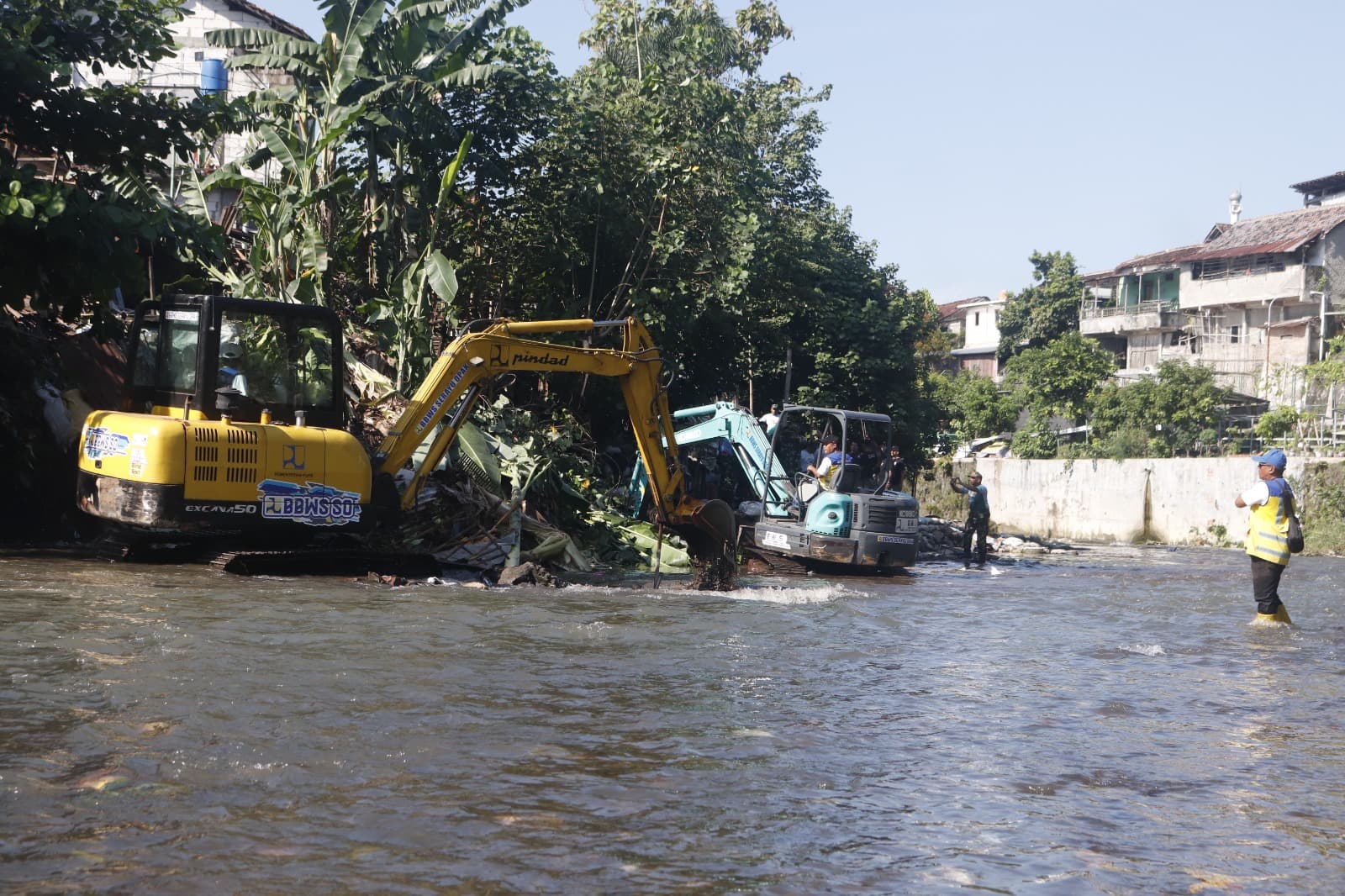 Pemkot Yogyakarta memulai normalisasi Sungai Winongo, Jumat (24/4/2026), sebagai langkah menuju “Winongo Wisataku 2030” sekaligus meningkatkan kebersihan dan potensi wisata. (dok. jogjabanget)