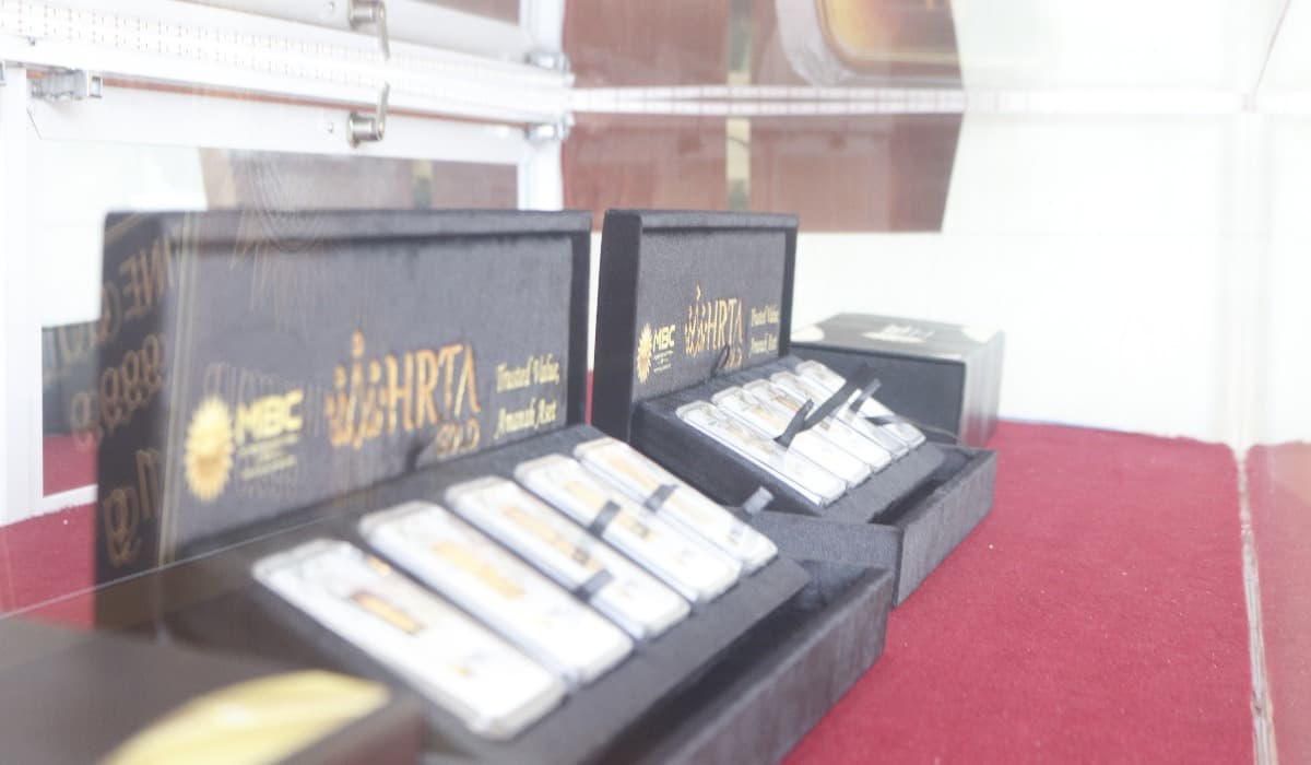 Muhammadiyah meluncurkan Mentari Bayt Coin dan aplikasi MASKITA di SM Tower Yogyakarta. Layanan ini menawarkan pembelian, cicilan, hingga tabungan emas berbasis syariah sebagai bagian dari penguatan kemandirian ekonomi umat. (FOTO: jogjabanget)